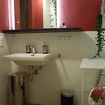 Kleine Gemuetliche Mansardenwohnung Im Suedosten Muenchens * Assling